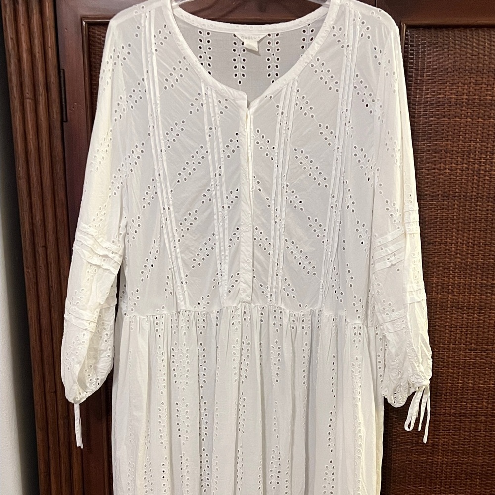 Caslon Elegant White Eyelet Dress - Picture 2 of 10